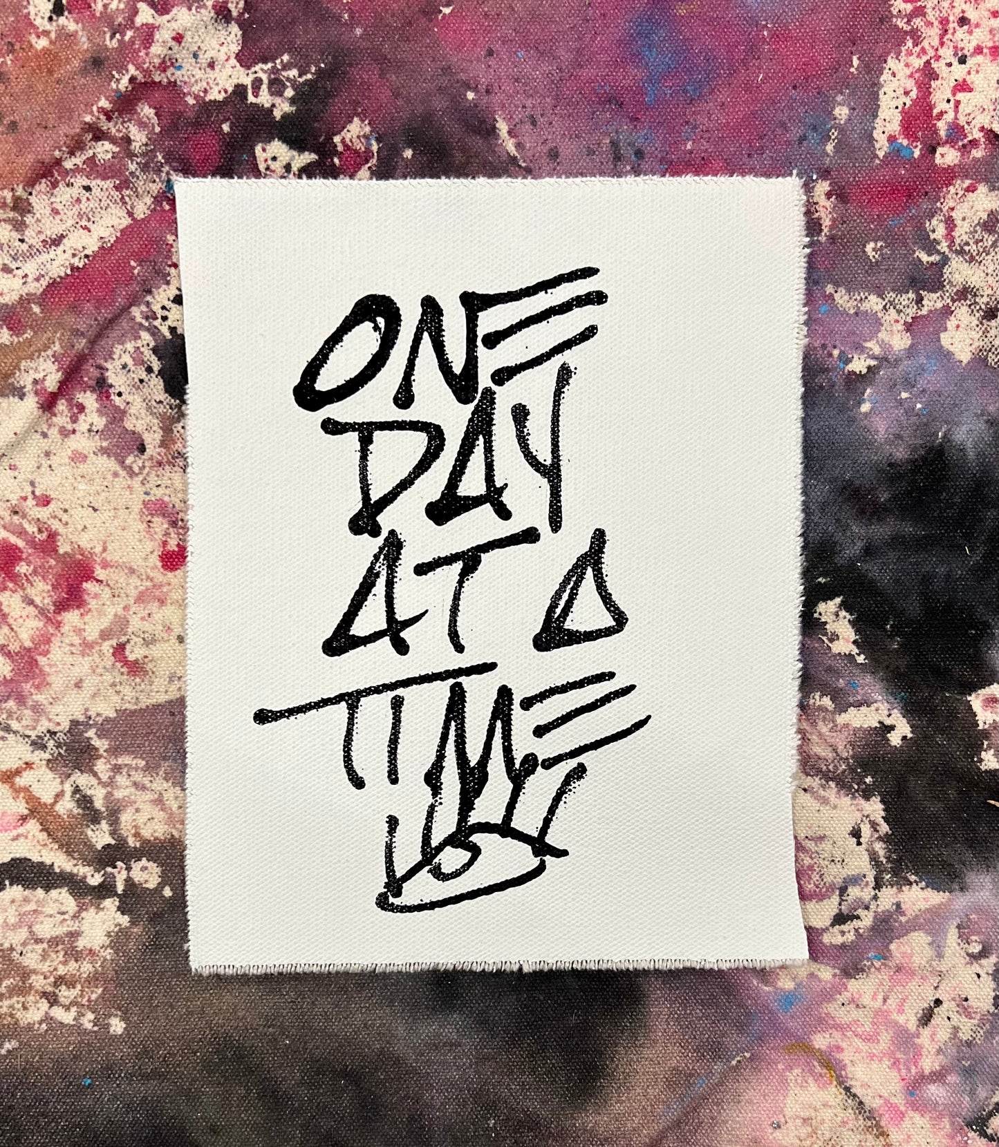 One Day at a Time 1 / Black & white pocket art / January 2024