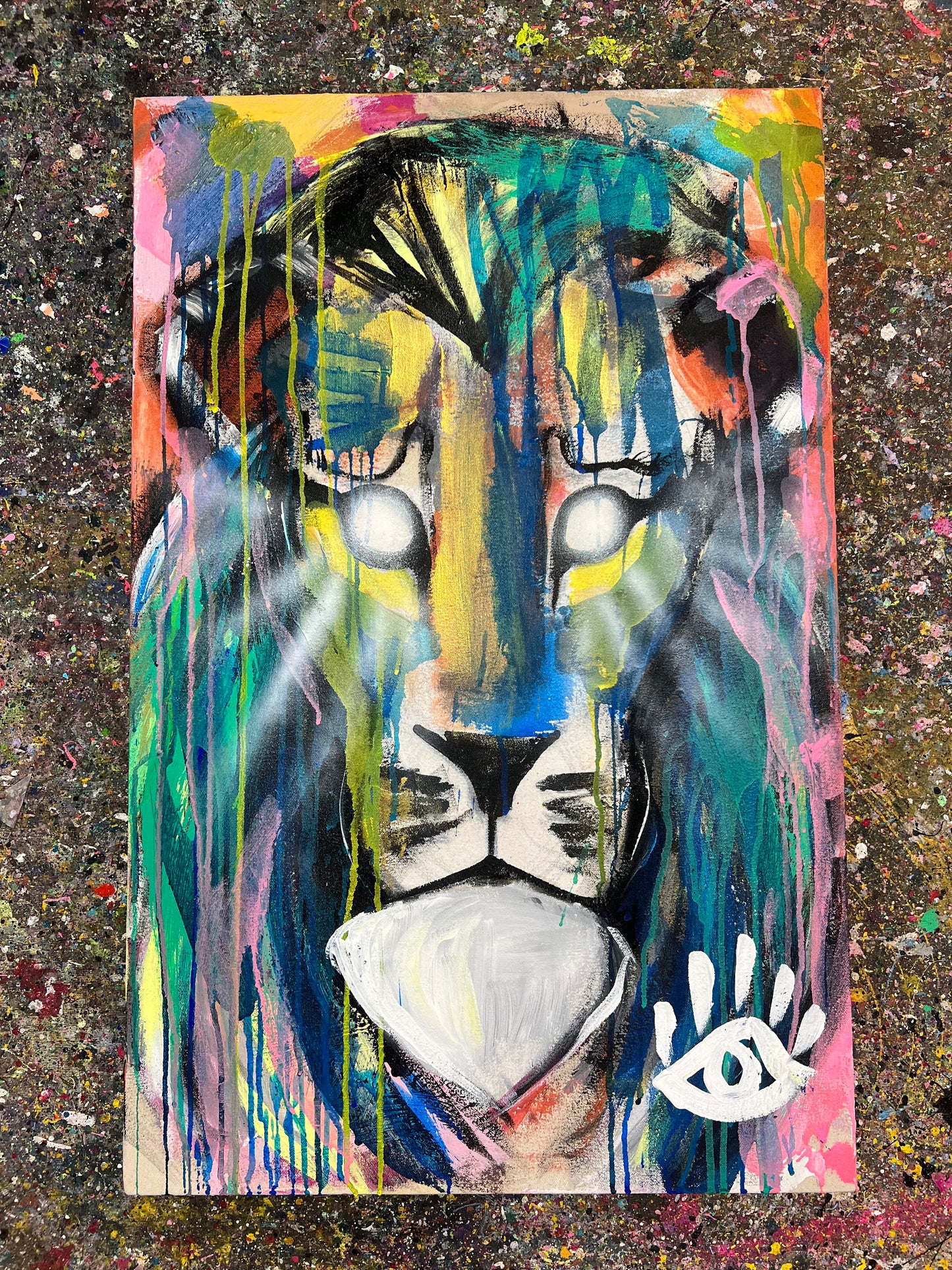 Don’t focus. Life is giving / Lion / September 2023