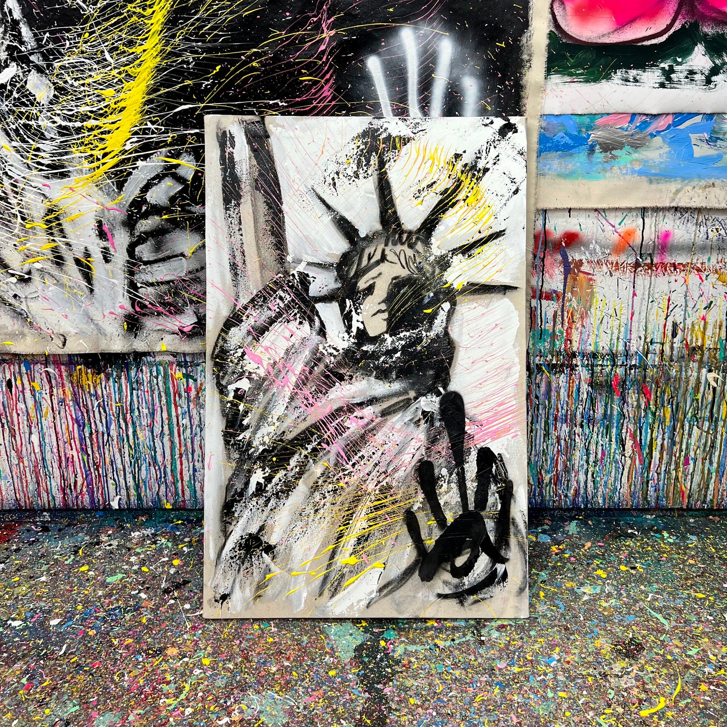 Can is a mere artist / charcoal liberty / August 2023