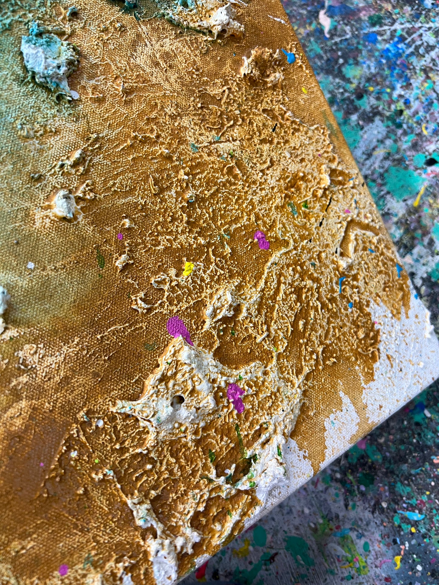 A smell of dust and rain / abstract / July 2023