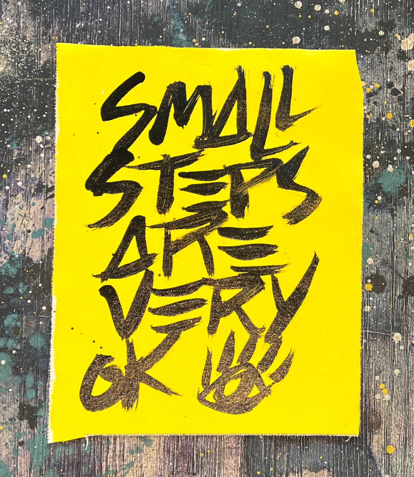 Small steps / gold mantra / August 2023