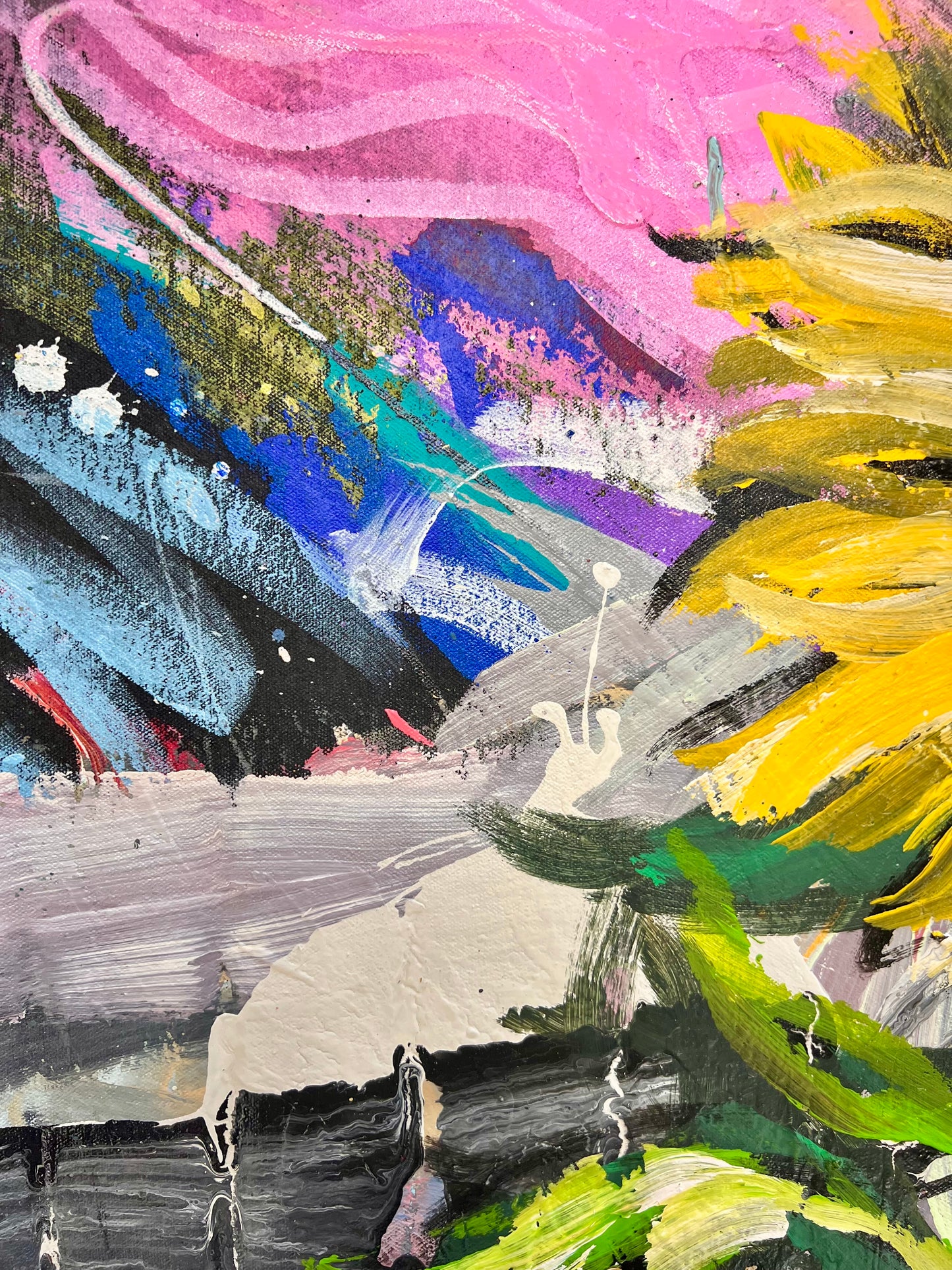 Natural Flow / Abstract Sunflower / August 2026