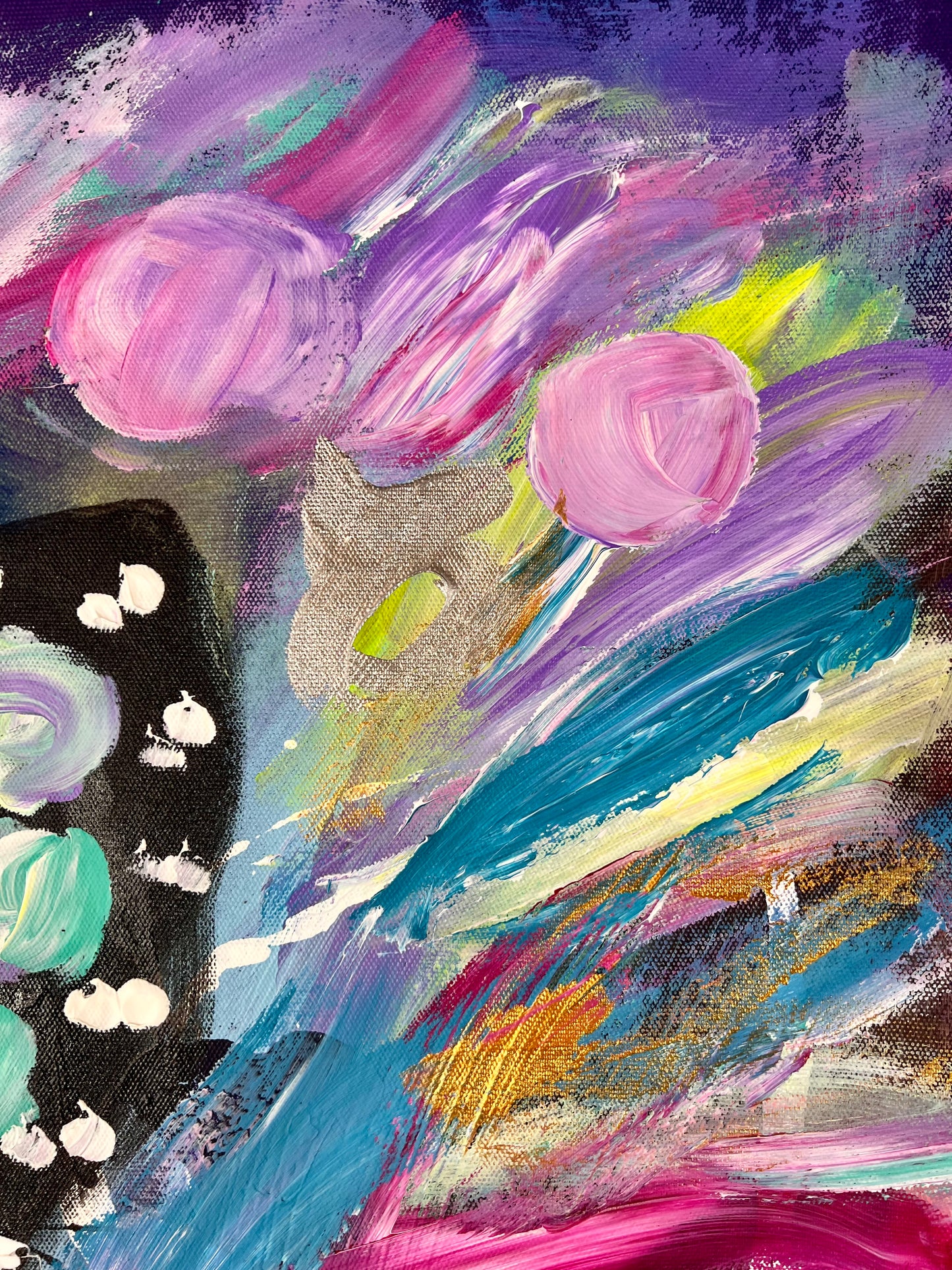 Beauty Glowing Quietly / Butterfly / Featured Originals / November 2025