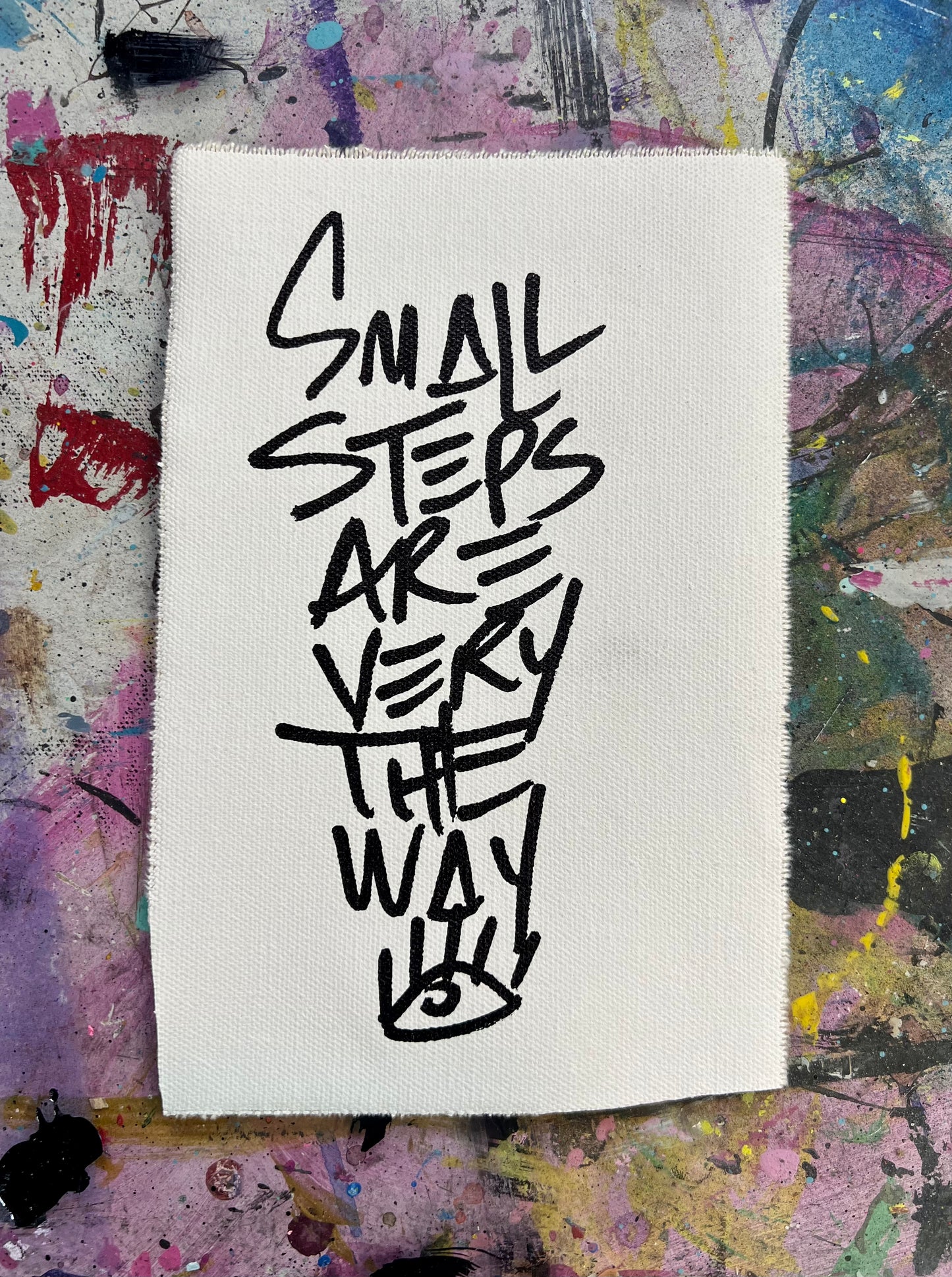 Small steps are very the way / Black & white pocket art / July 2023