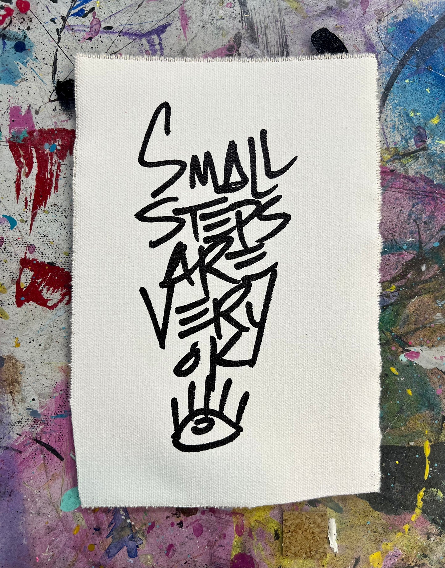 Small steps are very ok / Black & white pocket art / July 2023