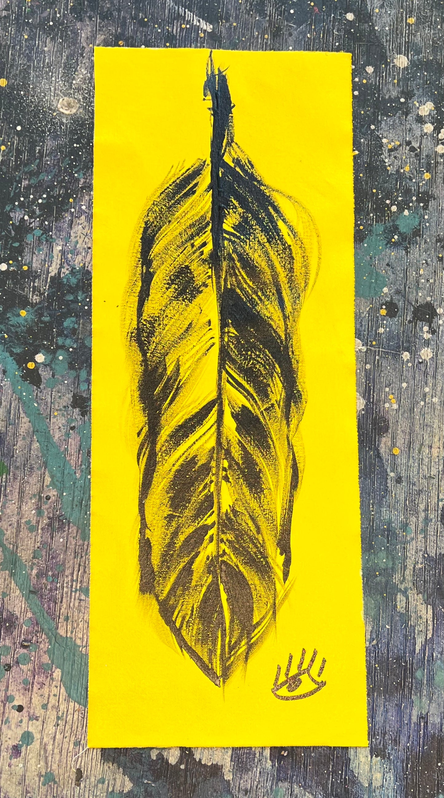 Black+Gold / feather no. 6 / August 2023
